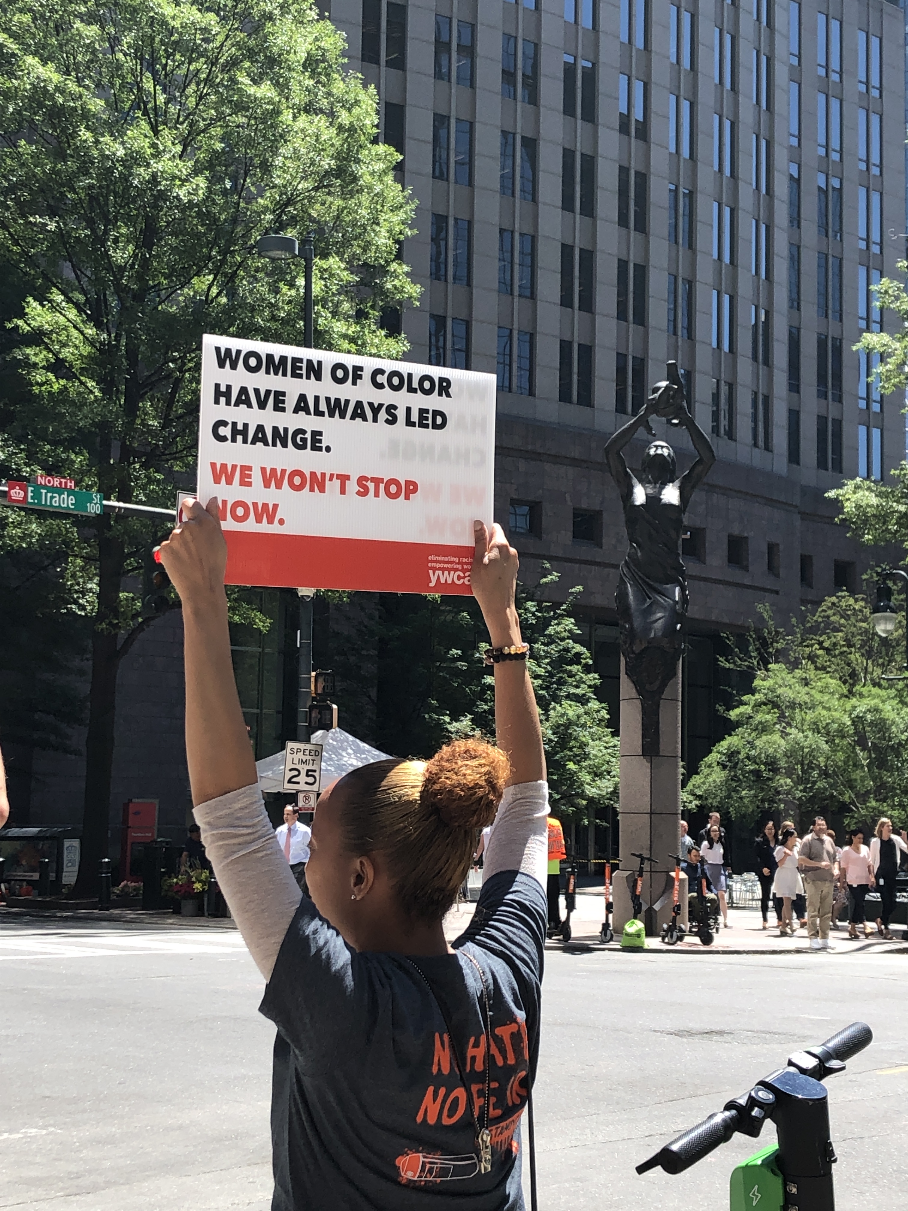 Square Corner SAR Participant holding sign at YWCA's SAR 2019