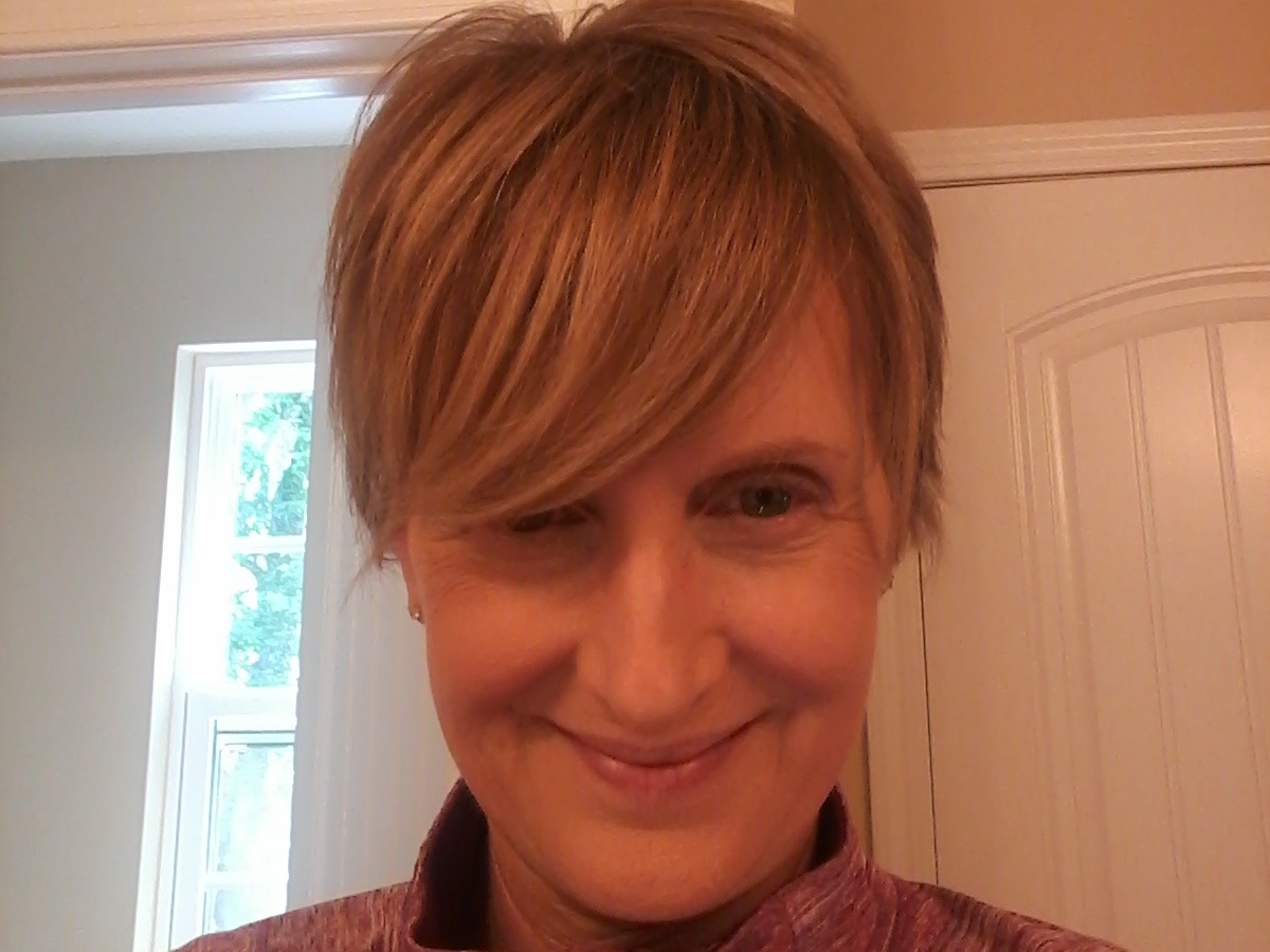 Shelley Warren headshot fitness instructor, YWCA fitness, co-ed gym